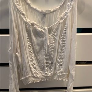 Blouse, cut out shoulders